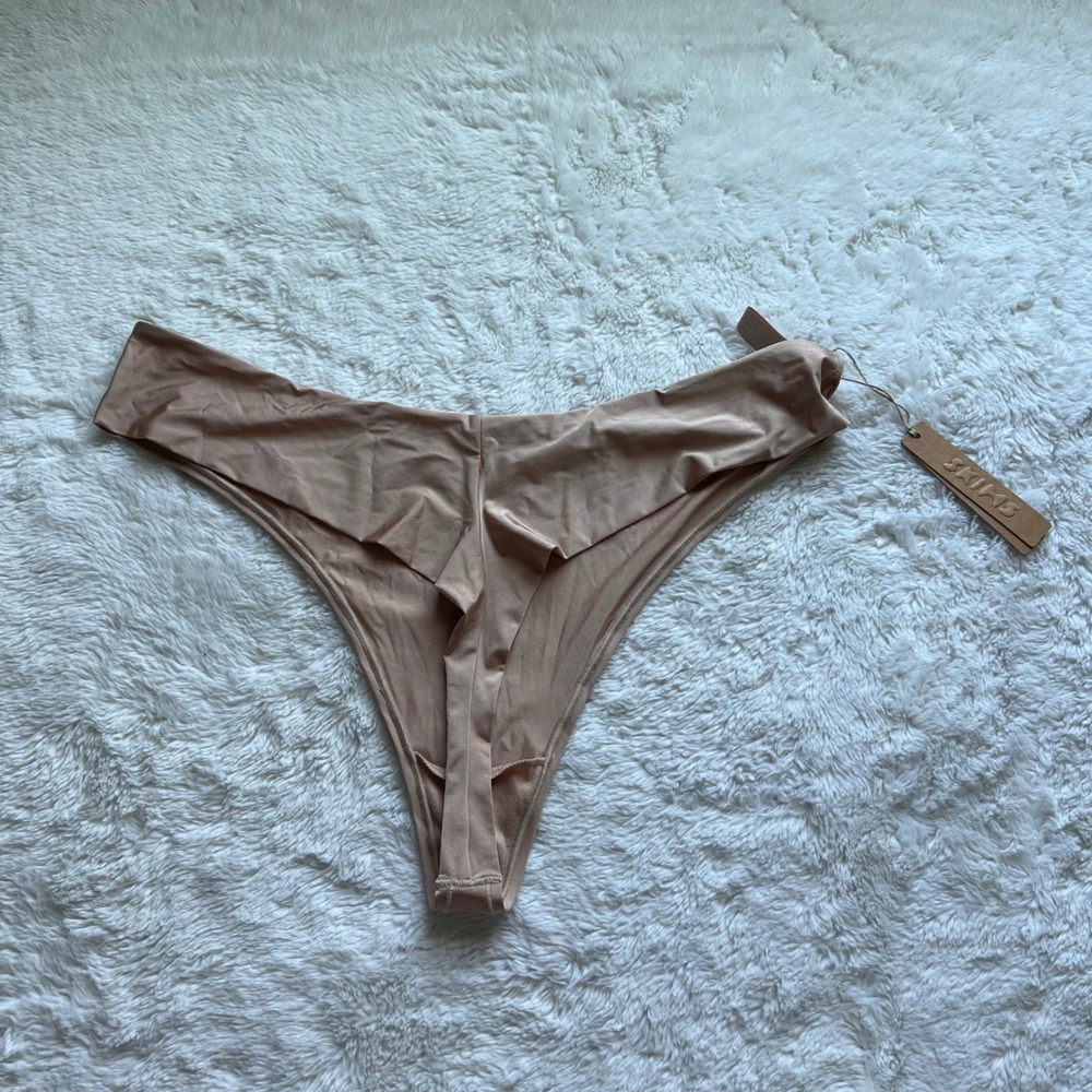 SKIMS Women's Fits Everybody Thong Clay PN-THG-2867 Size 2X NEW